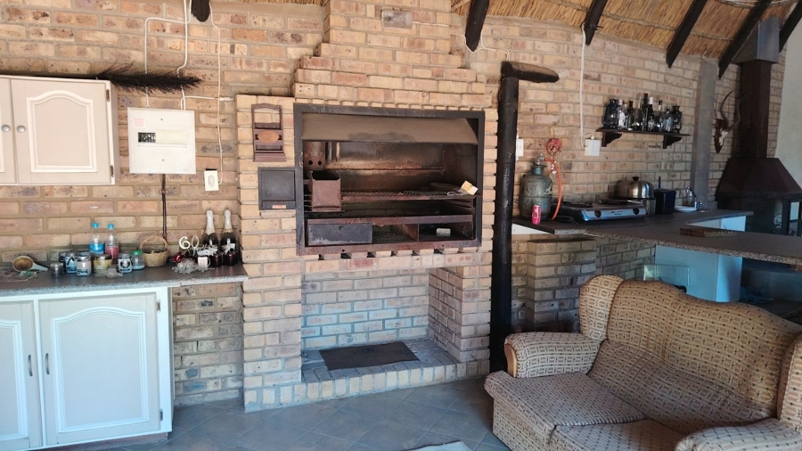 4 Bedroom Property for Sale in Wilkoppies North West